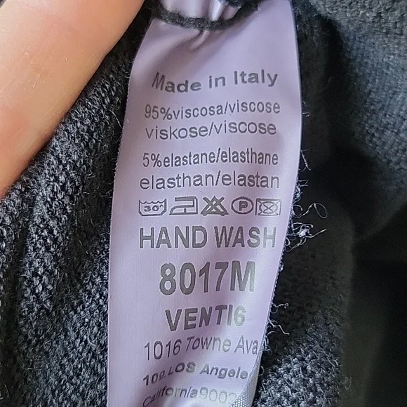 Venti6 ROCK AND ROLL Sweater - Picture 4 of 5